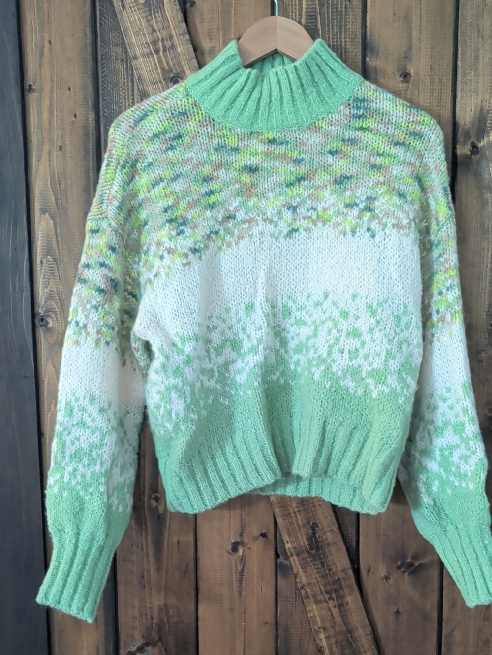 Aerie Sz M Green and White Marled Cowl Turtleneck Sweater NWOT